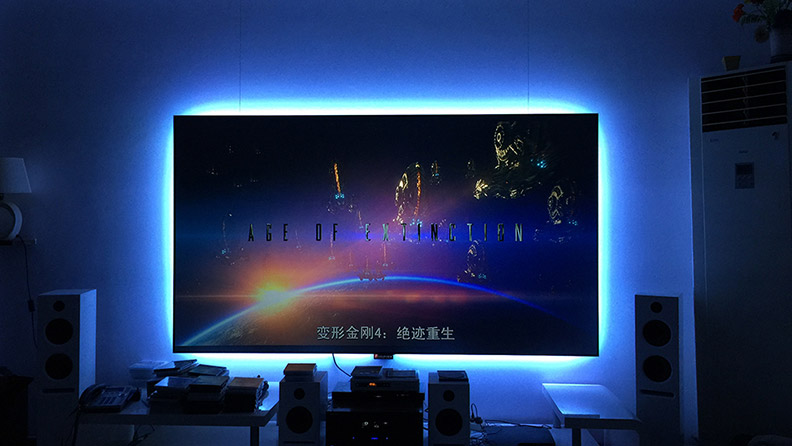 麥景龍為陜西別墅客廳提供影院音視頻系統(tǒng)! 麥景龍為陜西別墅客廳提供影院音視頻系統(tǒng)!